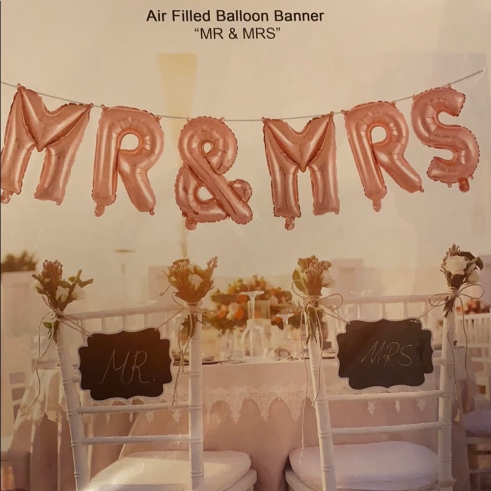FREE Mr & Mrs Wedding Balloon Banner Pink